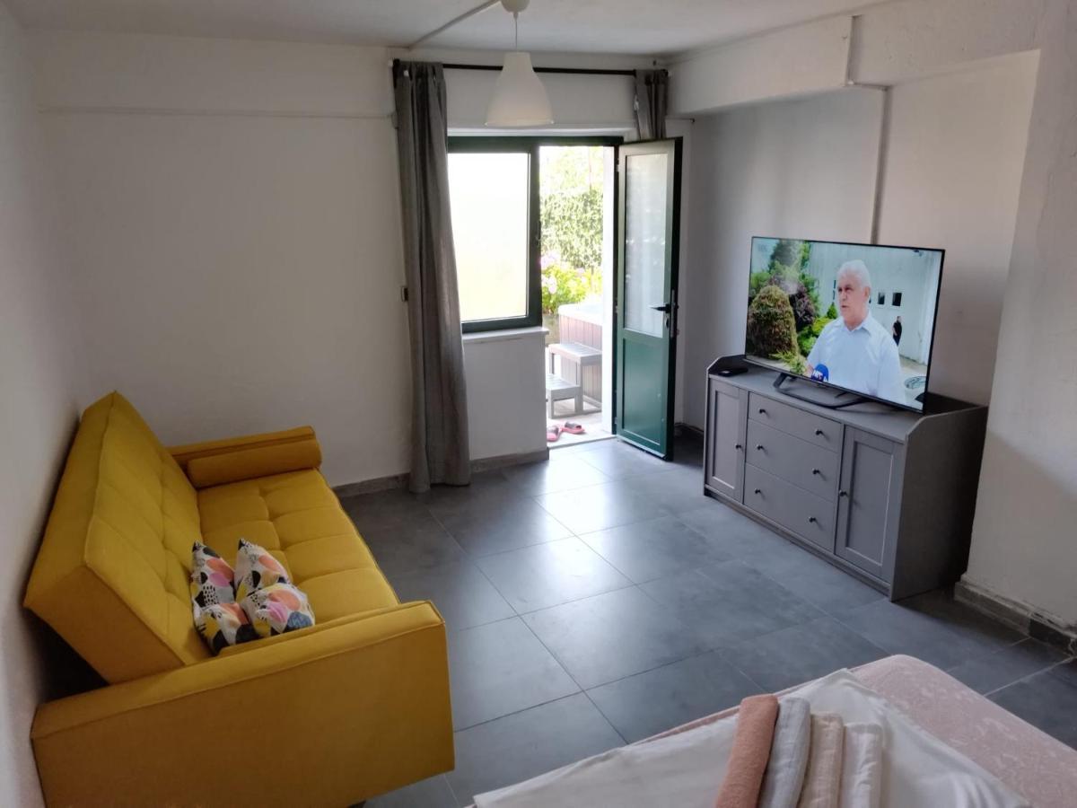 Apartmani Radic Rg Rogoznica  Eksteriør bilde